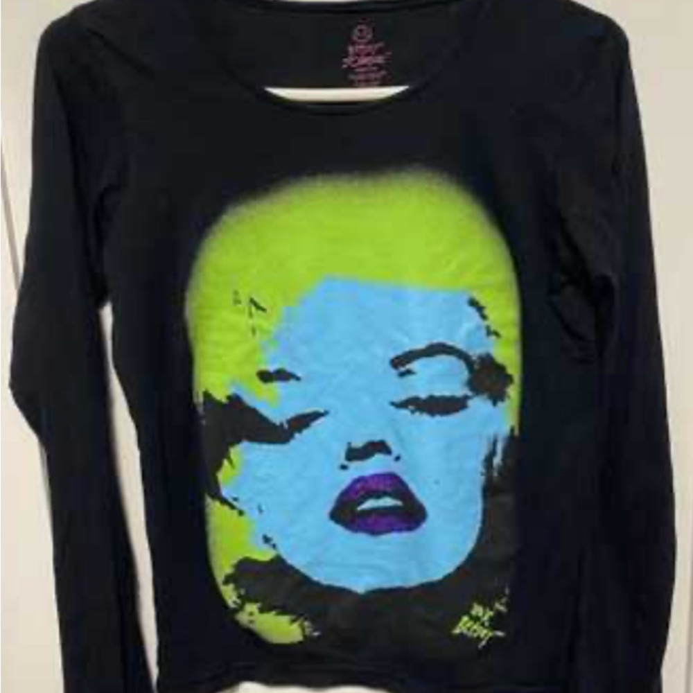 Betsey Johnson Marilyn Monroe Graphic Long Sleeve Tee